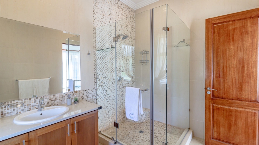 7 Bedroom Property for Sale in Oranjeville Free State